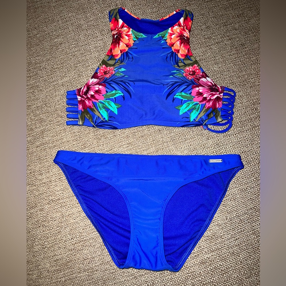 Hollister swimsuit